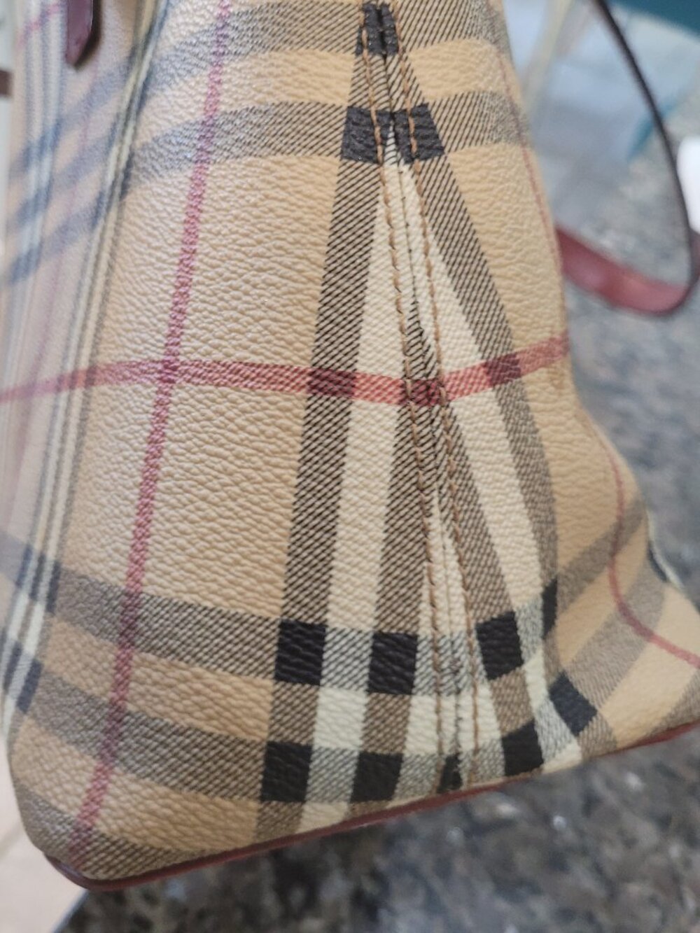 Burberry** Nova Check**Tote**with Red Leather Straps**No Cracking In The Canvas - Picture 16 of 17